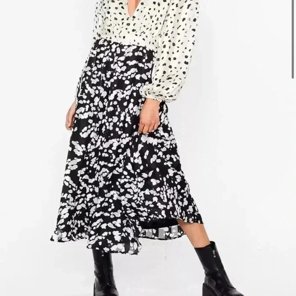 Nasty Gal Dalmatian Satin Long Sleeve Midi dress - Picture 16 of 17